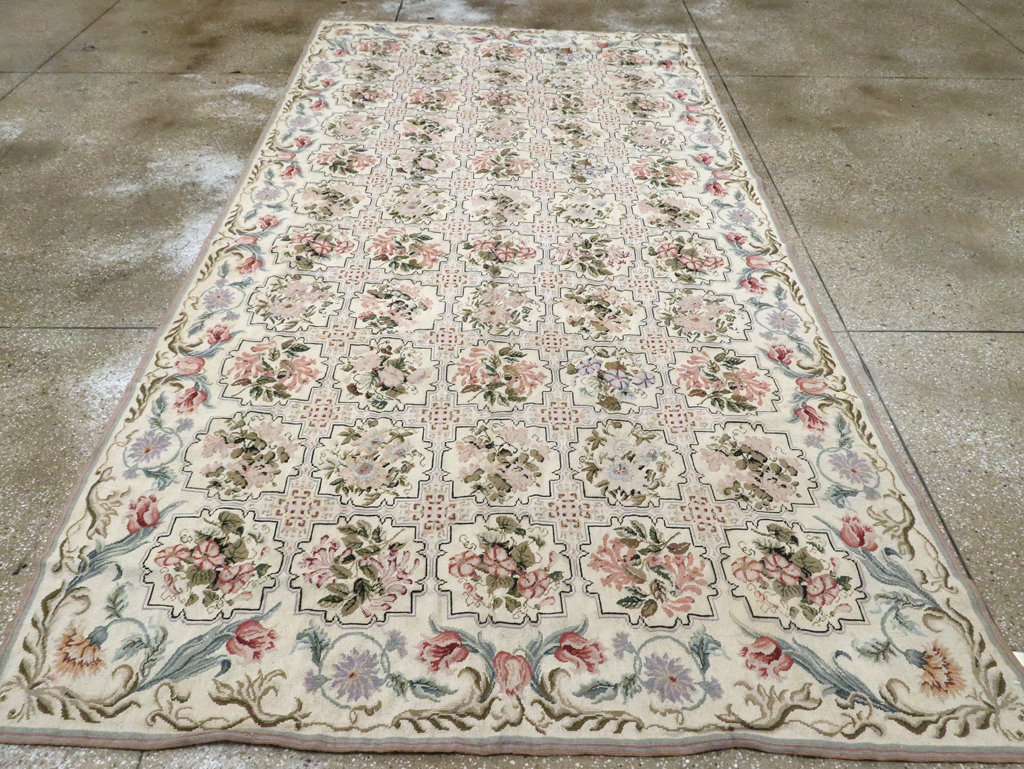 Antique English Needle-Point Carpet, No.21722 - Gsblank