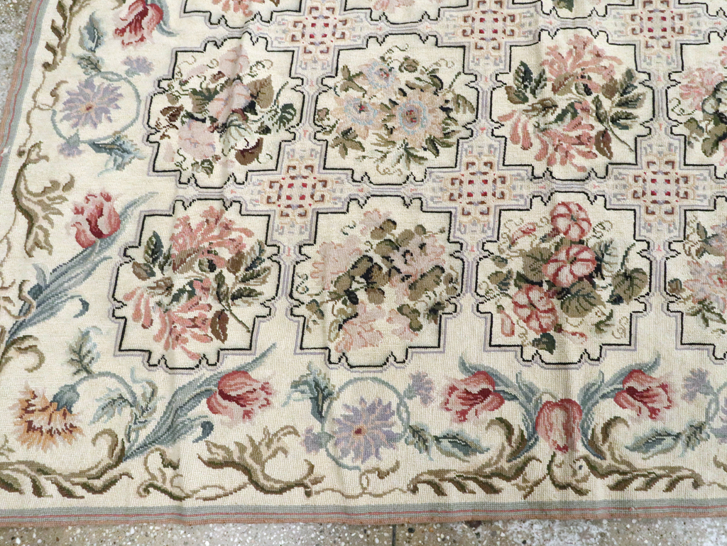 Antique English Needle-Point Carpet, No.21722 - Gsblank