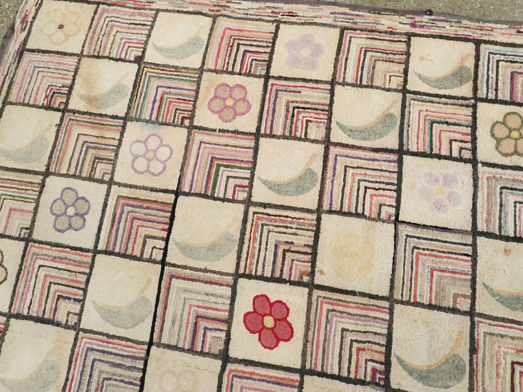 Antiqiue American Hook Rug, No.21751 - Gsblank