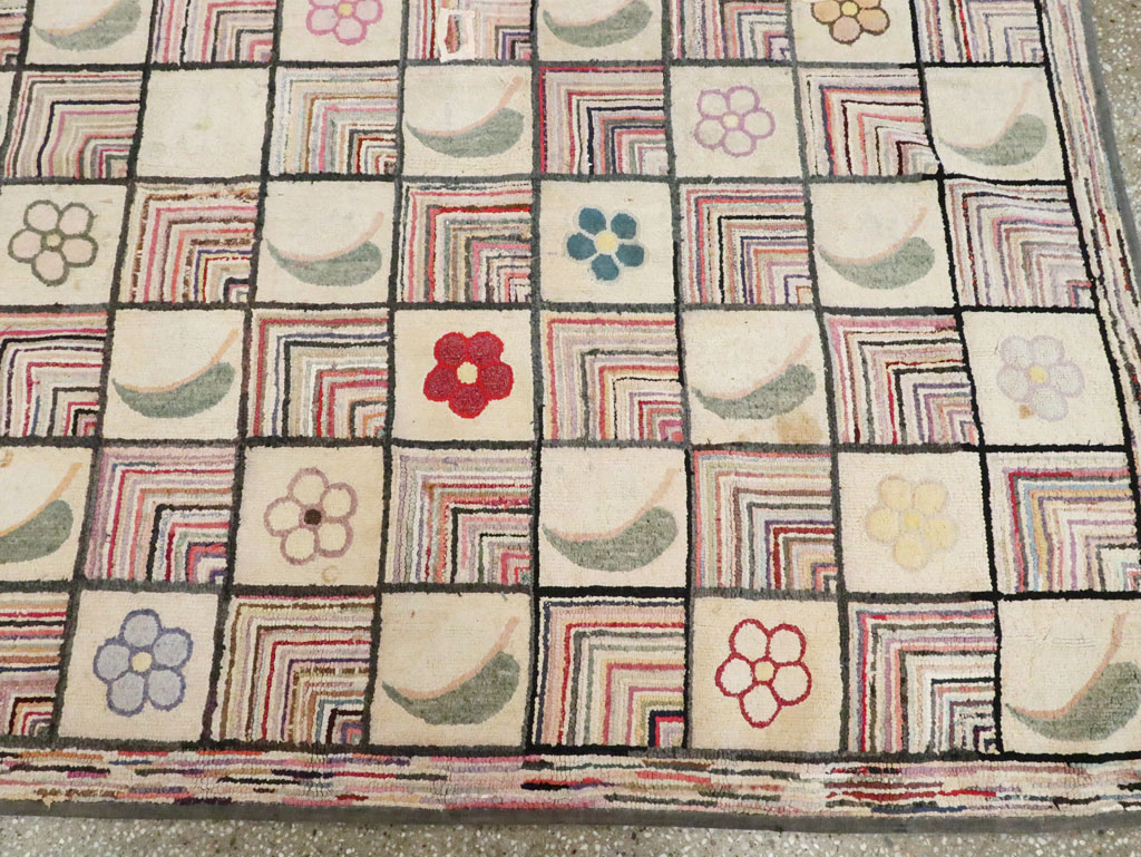 Antiqiue American Hook Rug, No.21751 - Gsblank