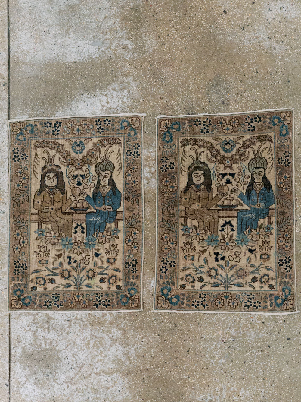 Antique Persian Tabriz Pictorial Rug (Pair: 2 of 2), No.21770 - Gsblank