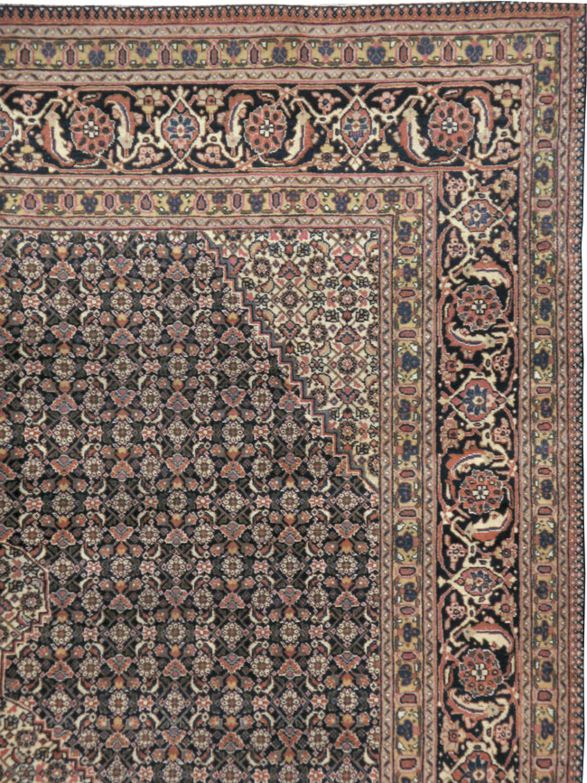 Vintage Persian Tabriz Carpet, No.21785 - Gsblank