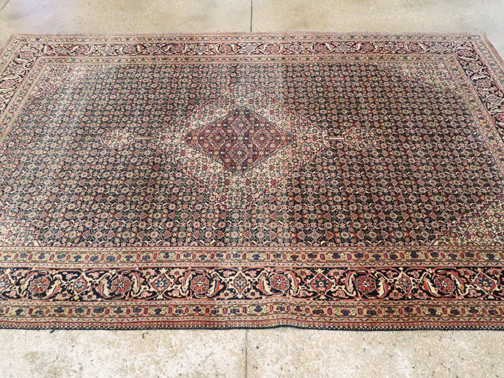 Vintage Persian Tabriz Carpet, No.21785 - Gsblank