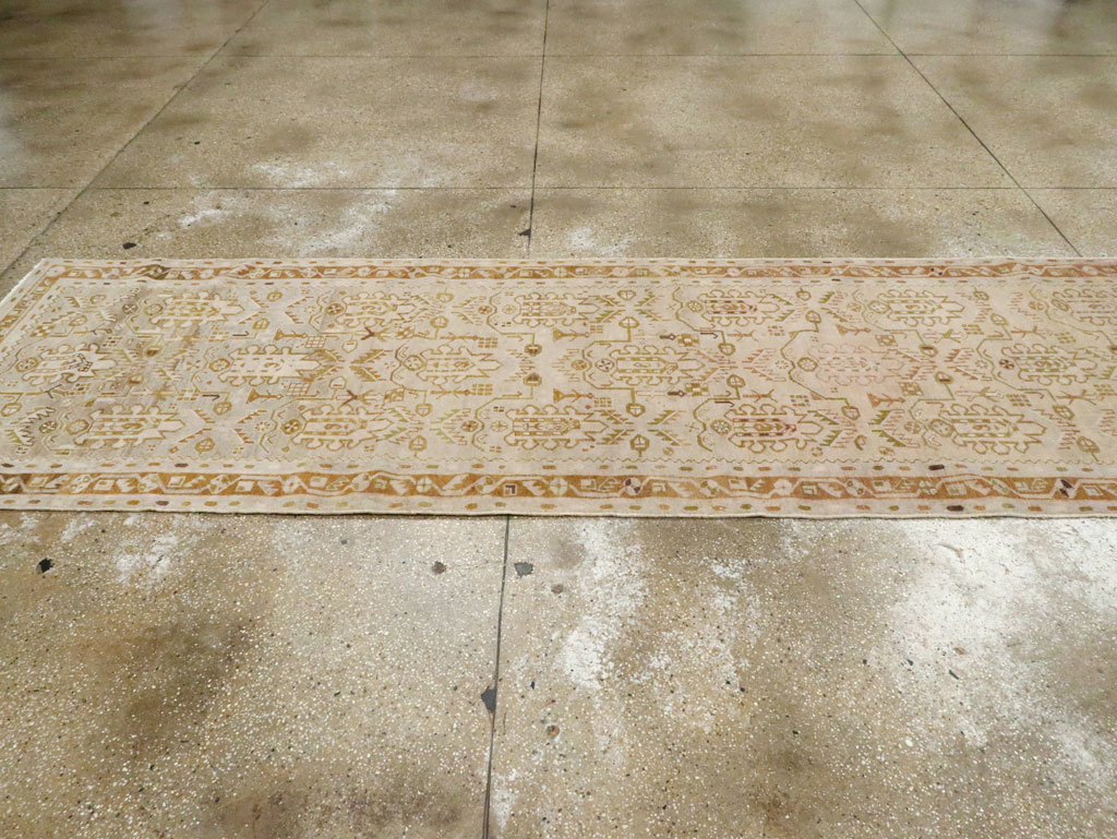 Vintage Persian Malayer Runner, No.21811 - Gsblank