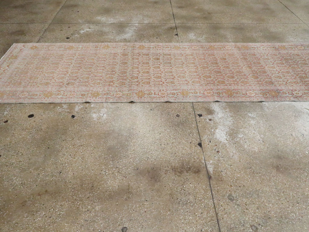 Vintage Persian Senneh Rug, No.21817 - Gsblank