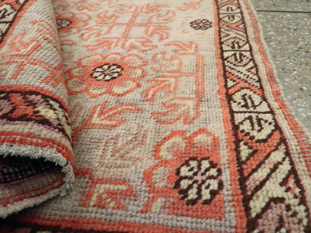 Vintage East Turkestan Khotan Rug, No.21842 - Gsblank