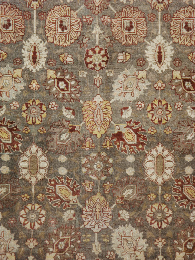 Antique Persian Tabriz Carpet, No.21850 - Gsblank