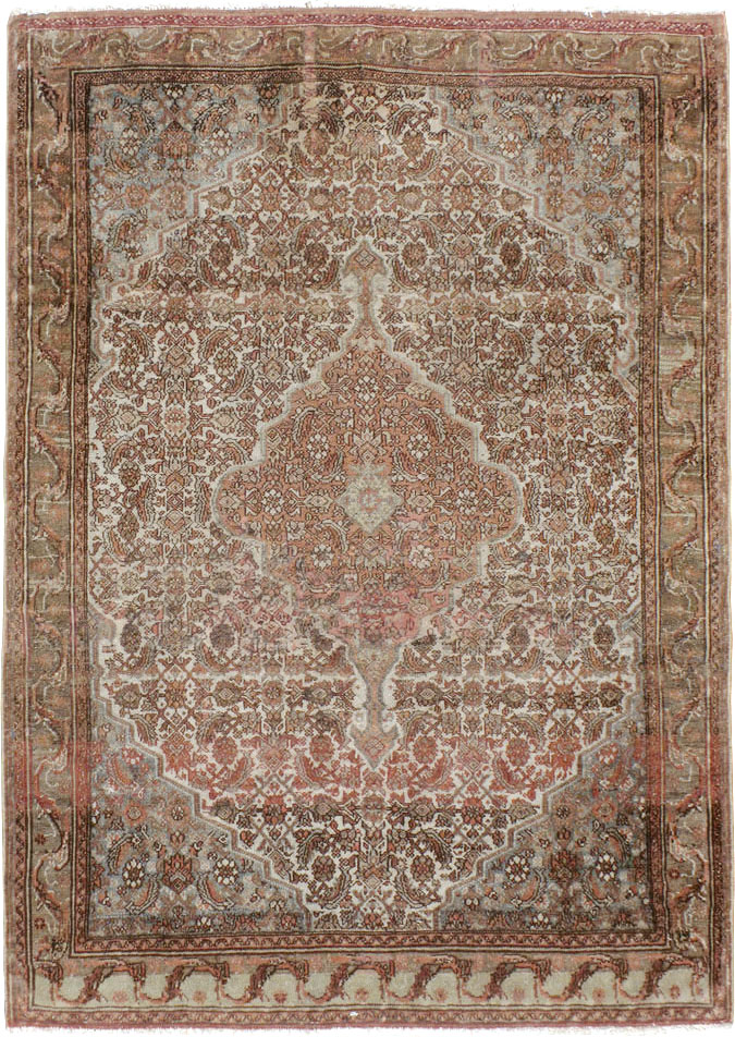Antique Persian Bibikabad Rug, No.21874 - Gsblank