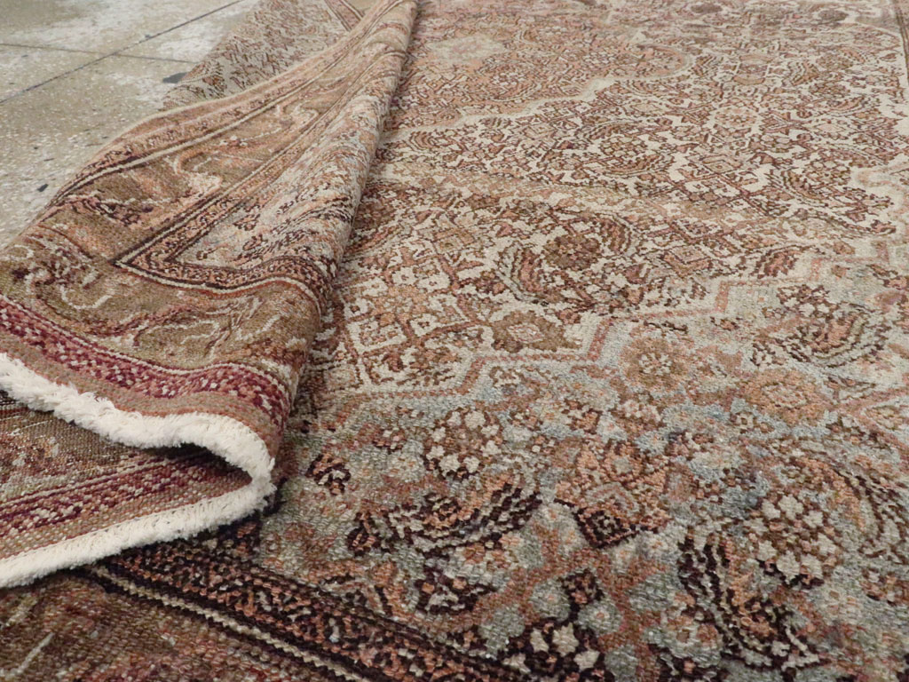 Antique Persian Bibikabad Rug, No.21874 - Gsblank