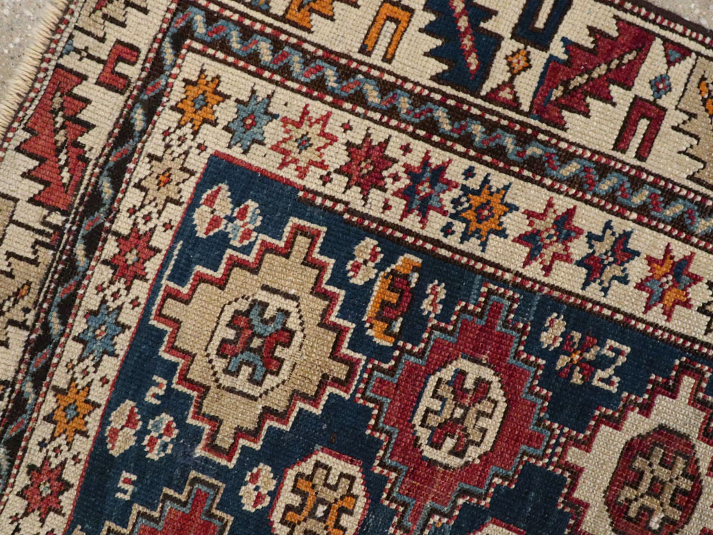 Antique Caucasian Shirvan Rug, No.21916 - Gsblank