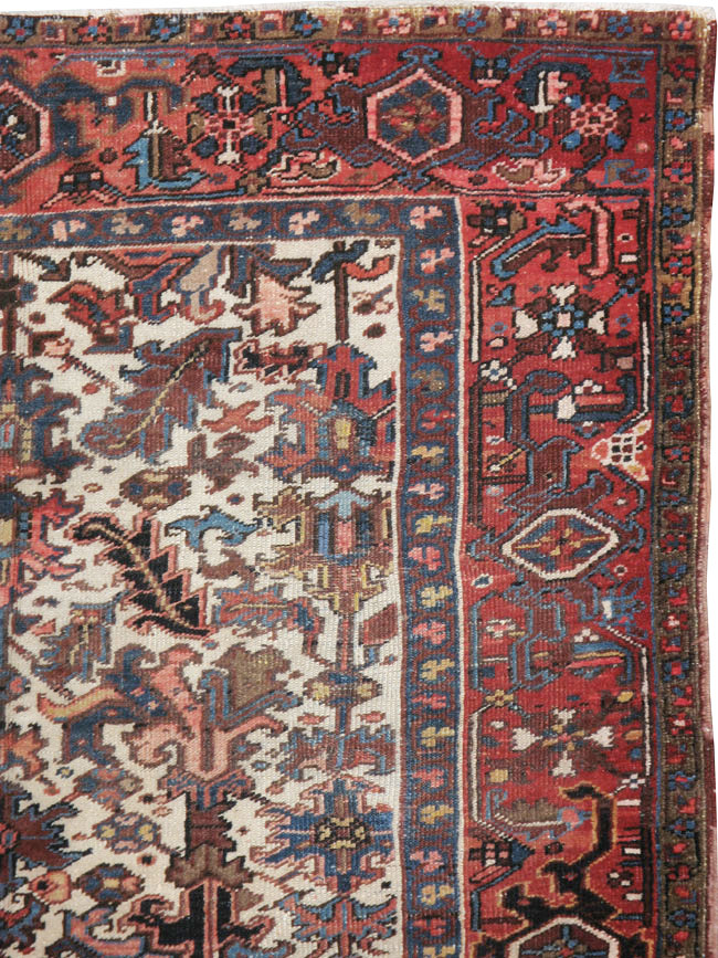 Vintage Persian Heriz Carpet, No.21919 - Gsblank
