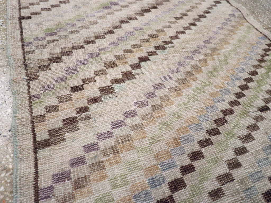 Vintage Anatolian Rug, No.21927 - Gsblank