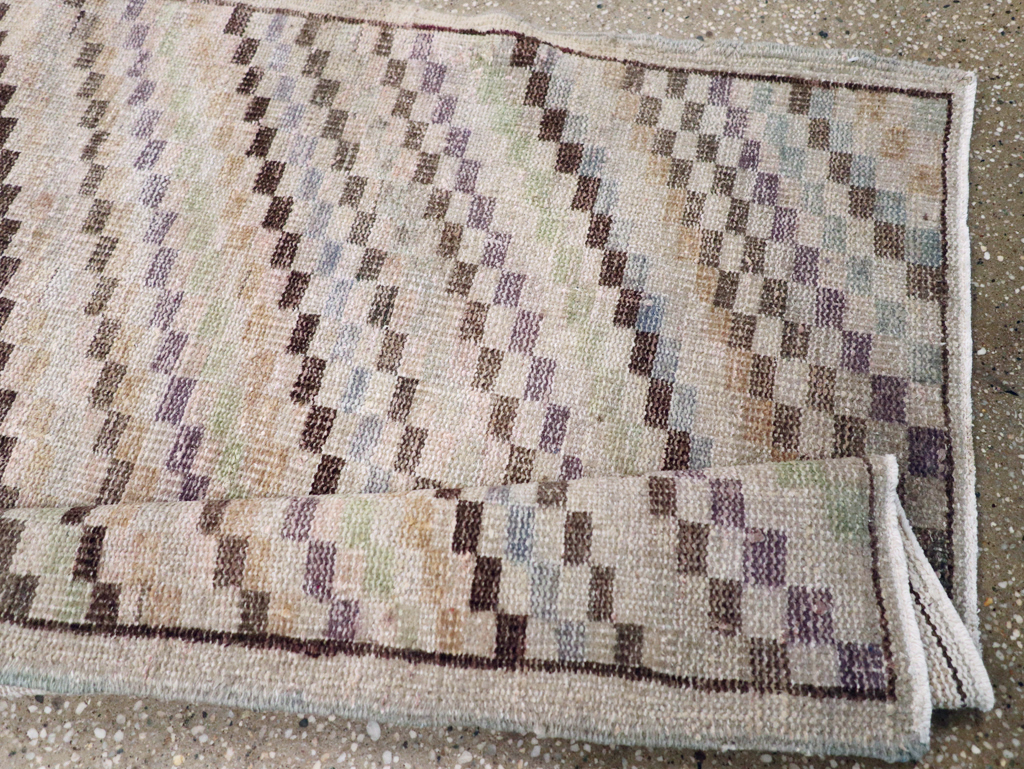 Vintage Anatolian Rug, No.21927 - Gsblank