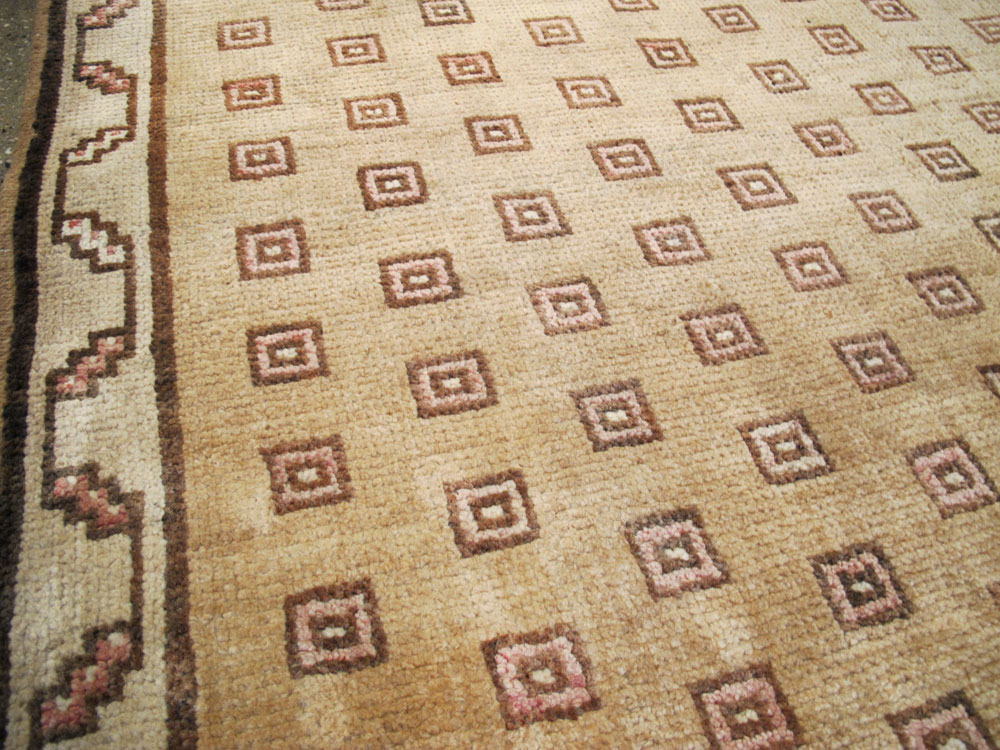 Vintage Turkish Anatolian Wide Gallery Runner, No.21938 - Gsblank
