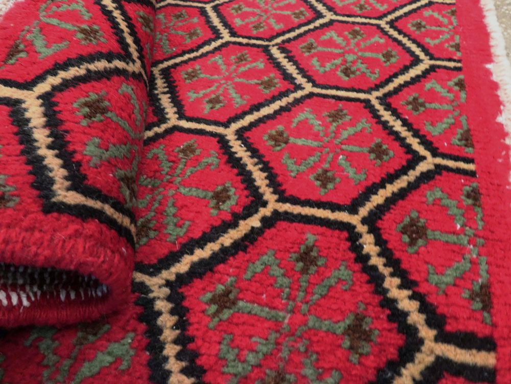 Vintage Turkish Anatolian Rug, No.21942 - Gsblank