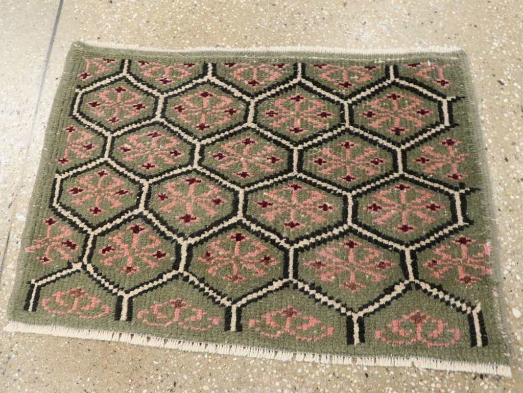 Vintage Turkish Anatolian Rug (Pair: 3 of 3), No.21947 - Gsblank