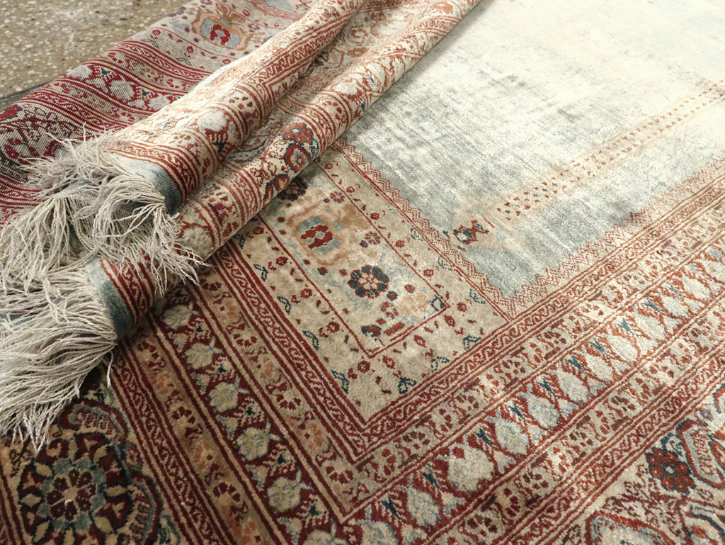 Antique Persian Silk Tabriz Rug, No.21957 - Gsblank