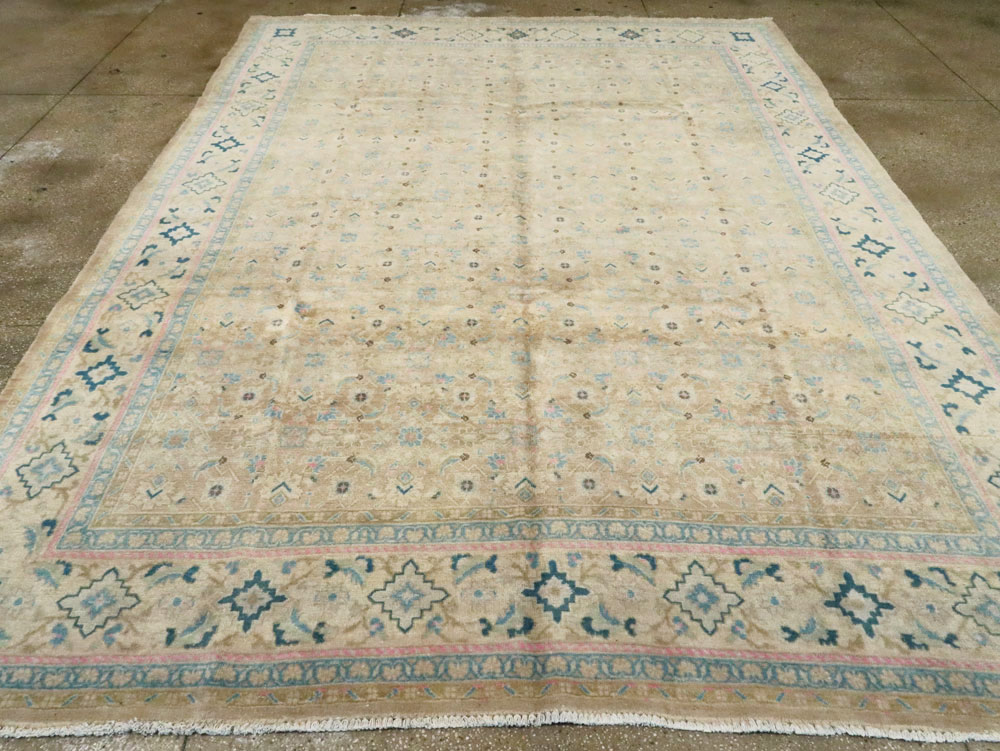 Antique  Persian Mahal Carpet, No.21969 - Gsblank