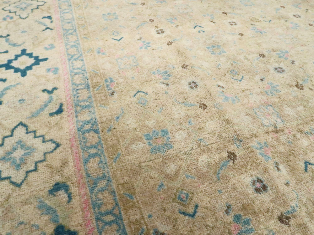 Antique  Persian Mahal Carpet, No.21969 - Gsblank