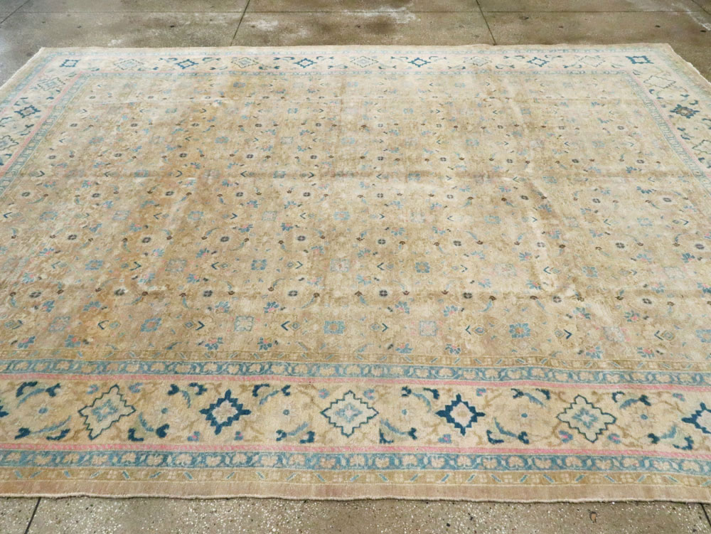 Antique  Persian Mahal Carpet, No.21969 - Gsblank