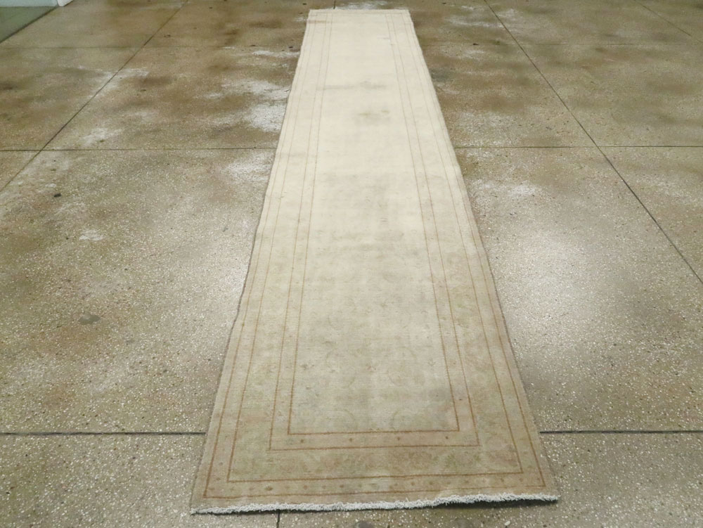 Antique Persian Tabriz Runner, No.22003 - Gsblank