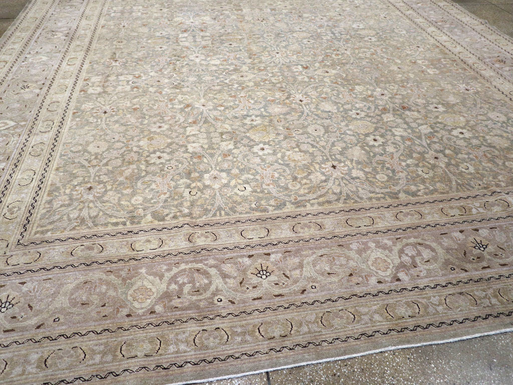 Antique Persian Tabriz Large Carpet, No.22017 - Gsblank