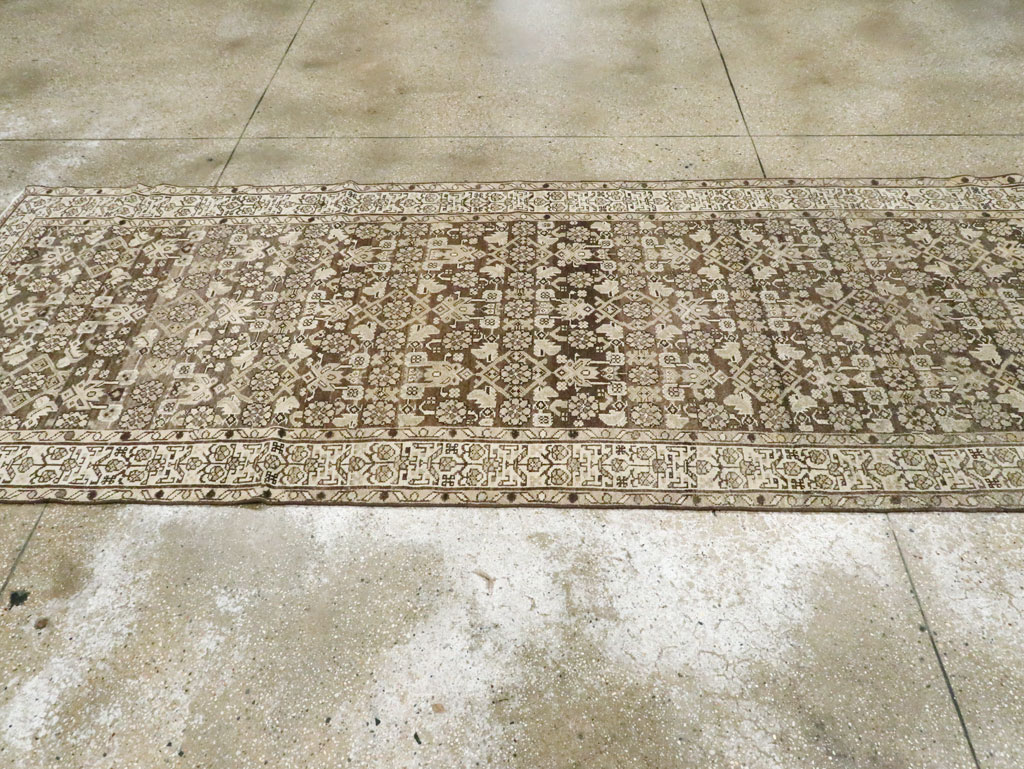 Vintage Persian Malayer Wide Gallery Runner, No.22036 - Gsblank