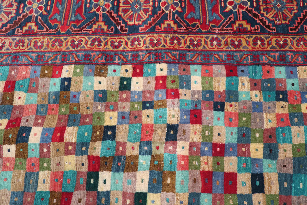 Vintage Persian Veece Carpet, No.22057 - Gsblank