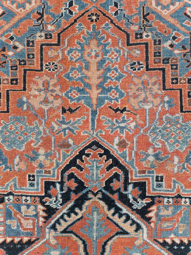 Antique Persian Heriz Carpet, No.22062 - Gsblank