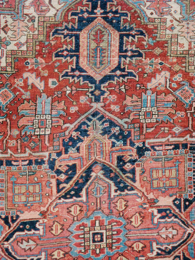 Vintage Persian Heriz Carpet, No.22066 - Gsblank