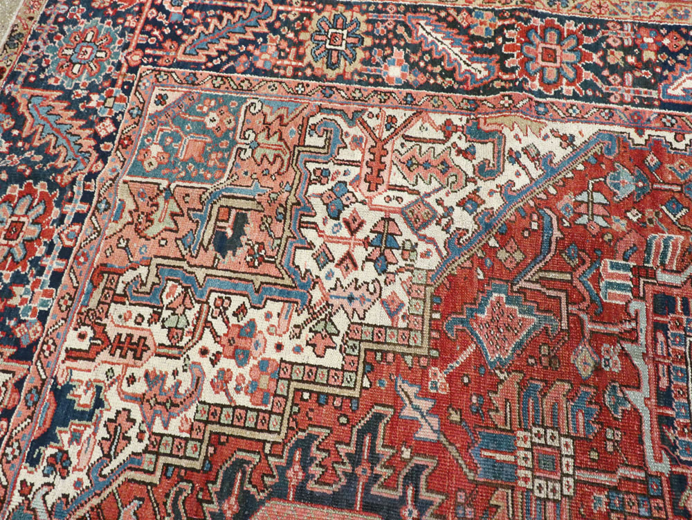 Vintage Persian Heriz Carpet, No.22066 - Gsblank