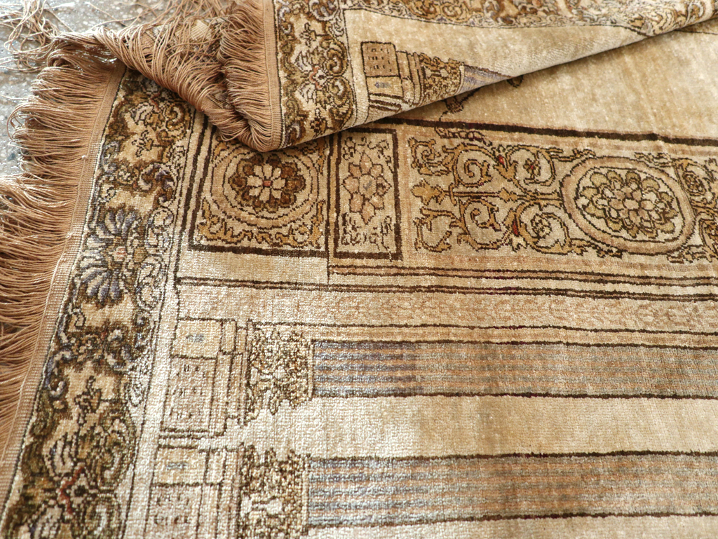 Antique Turkish Kayseri Pictorial Rug, No.22074 - Gsblank