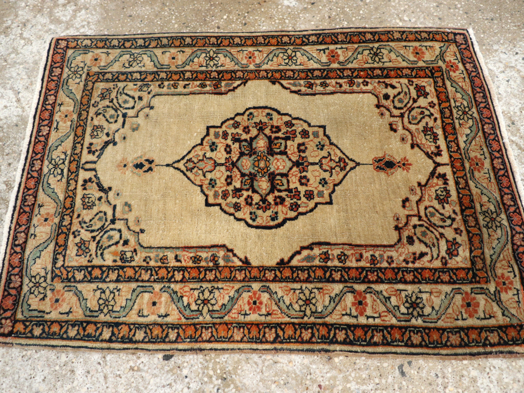 Antique Persian Tabriz Hagi Jalili Rug, No.22081 - Gsblank