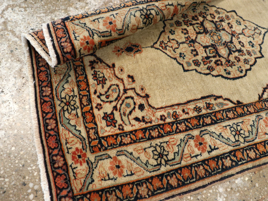 Antique Persian Tabriz Hagi Jalili Rug, No.22081 - Gsblank