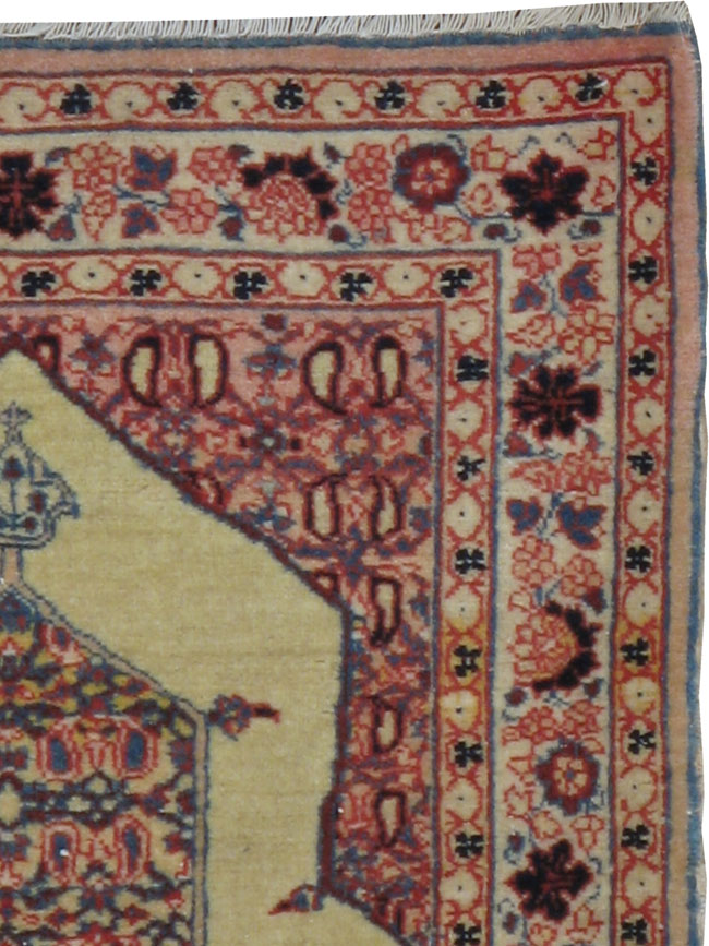 Antique Persian Tabriz Hagi Jilili Rug, No.22130 - Gsblank