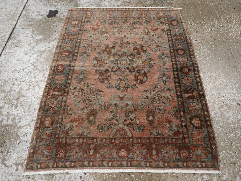 Antique Persian Sarouk Throw Rug, No.22136 - Gsblank