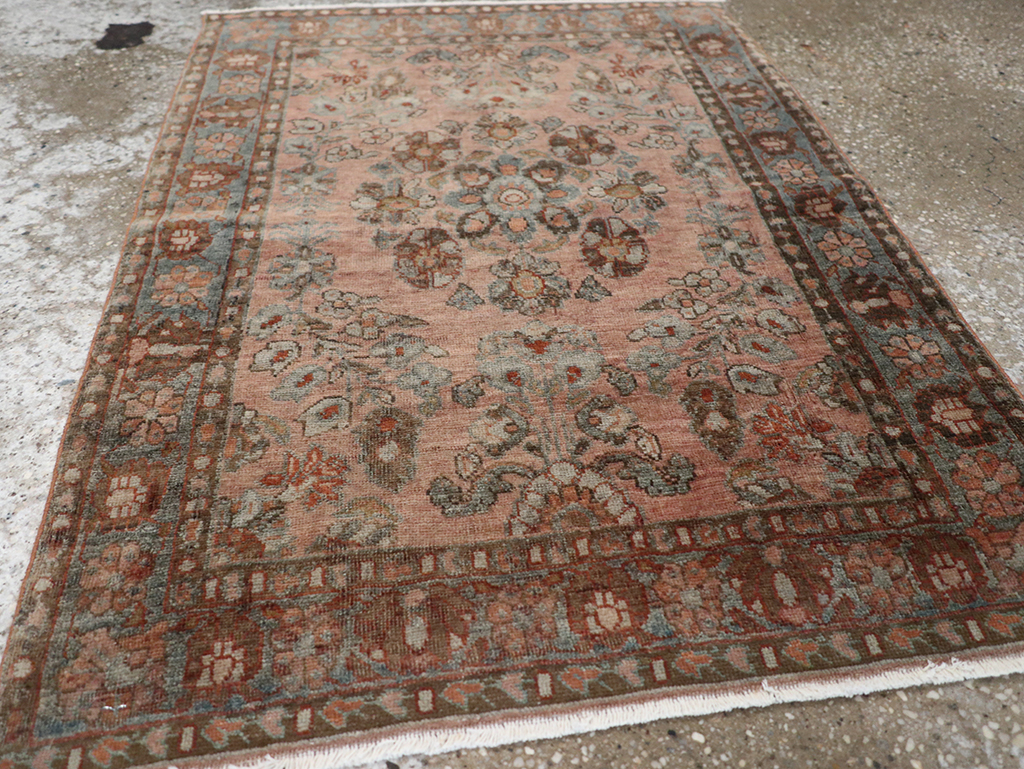 Antique Persian Sarouk Throw Rug, No.22136 - Gsblank