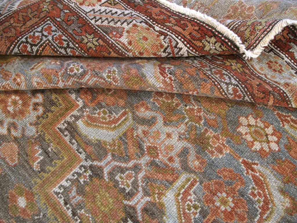 Antique Persian Bakhtiari Carpet, No.22138 - Gsblank