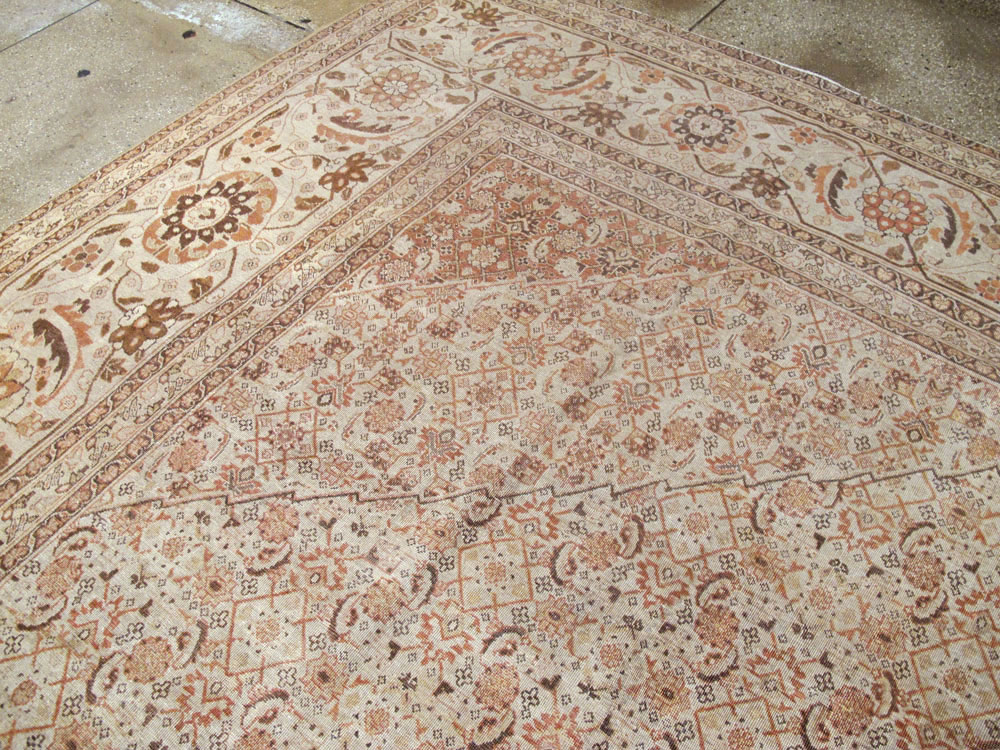 Antique Persian Tabriz Carpet, No.22148 - Gsblank