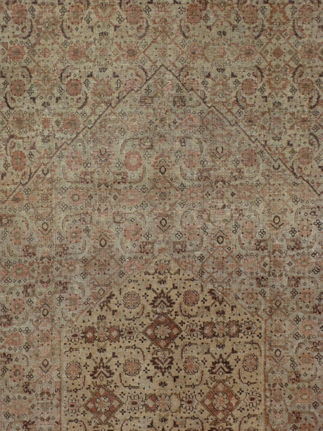 Antique Persian Tabriz Carpet, No.22148 - Gsblank