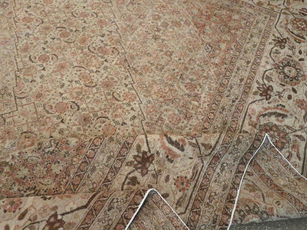 Antique Persian Tabriz Carpet, No.22148 - Gsblank