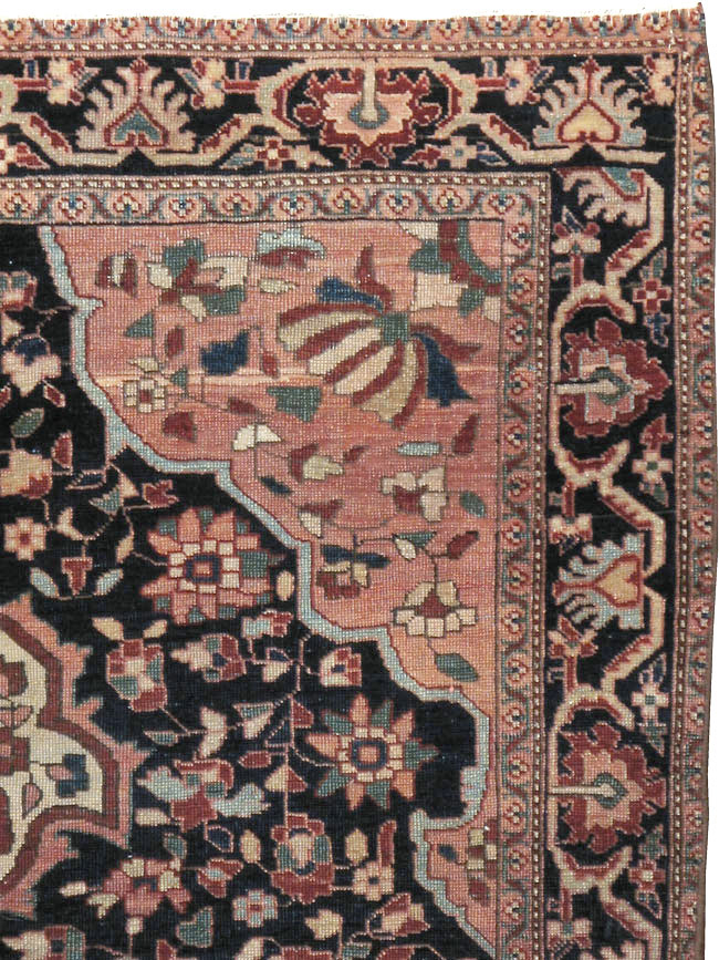 Antique Persian Sarouk Fereghan Rug, No.22163 - Gsblank