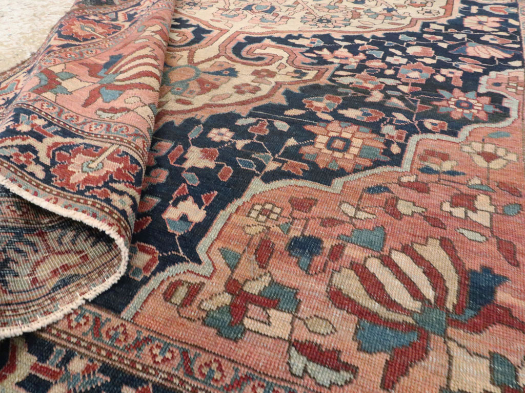 Antique Persian Sarouk Fereghan Rug, No.22163 - Gsblank