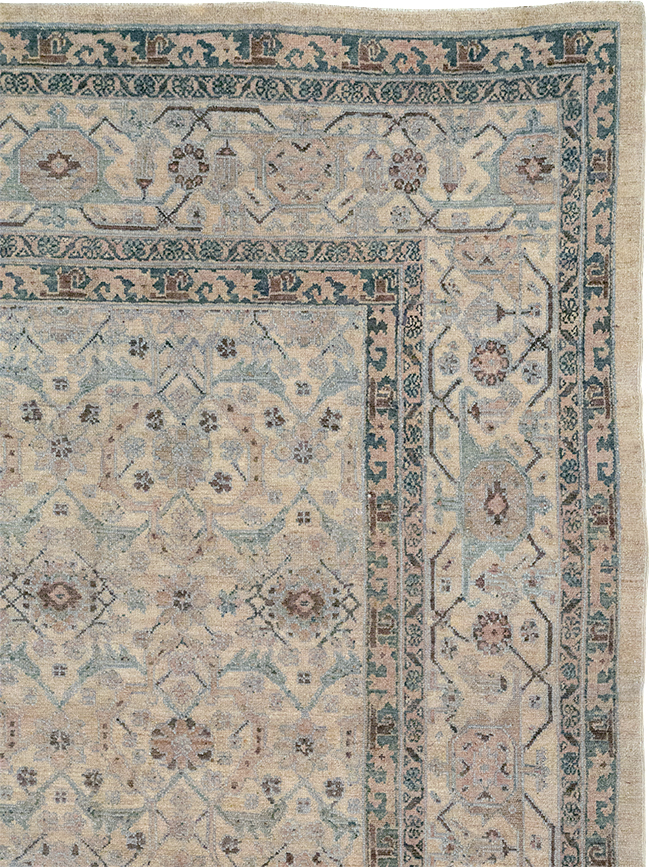 Antique Persian Bibikabad Carpet, No.22168 - Gsblank