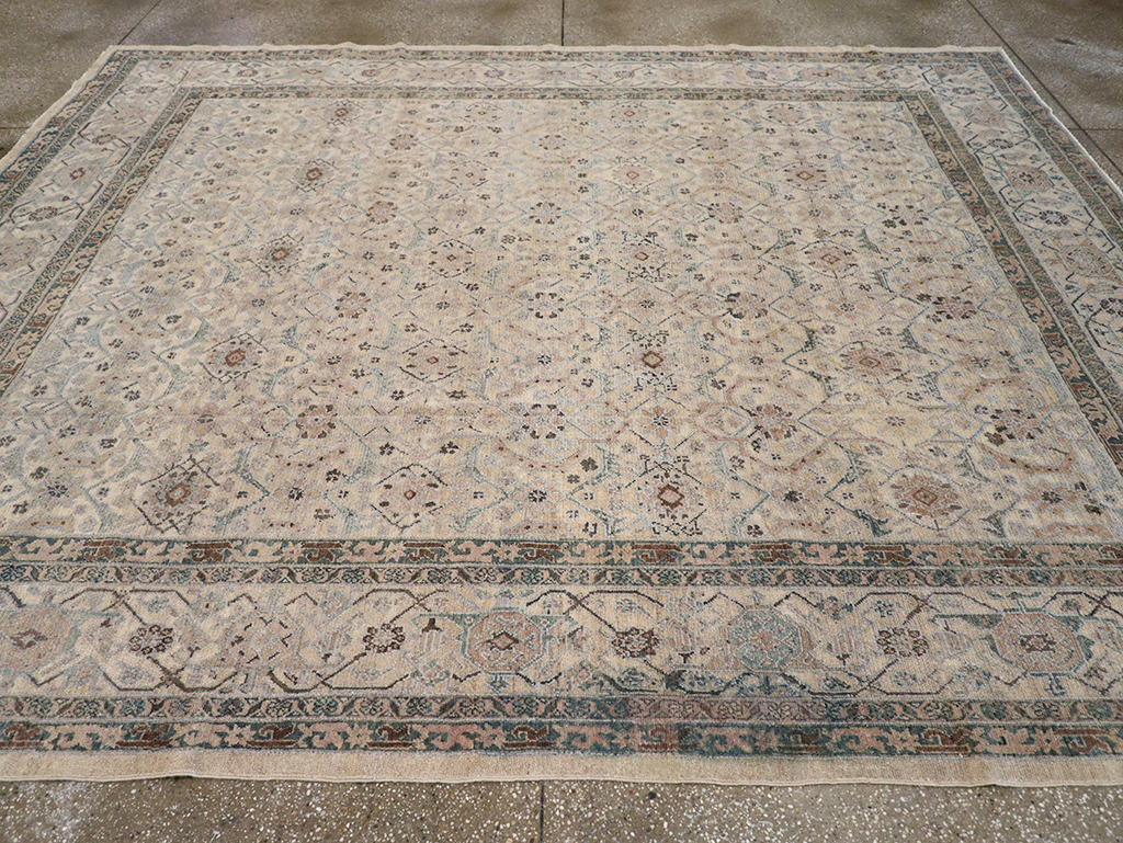 Antique Persian Bibikabad Carpet, No.22168 - Gsblank