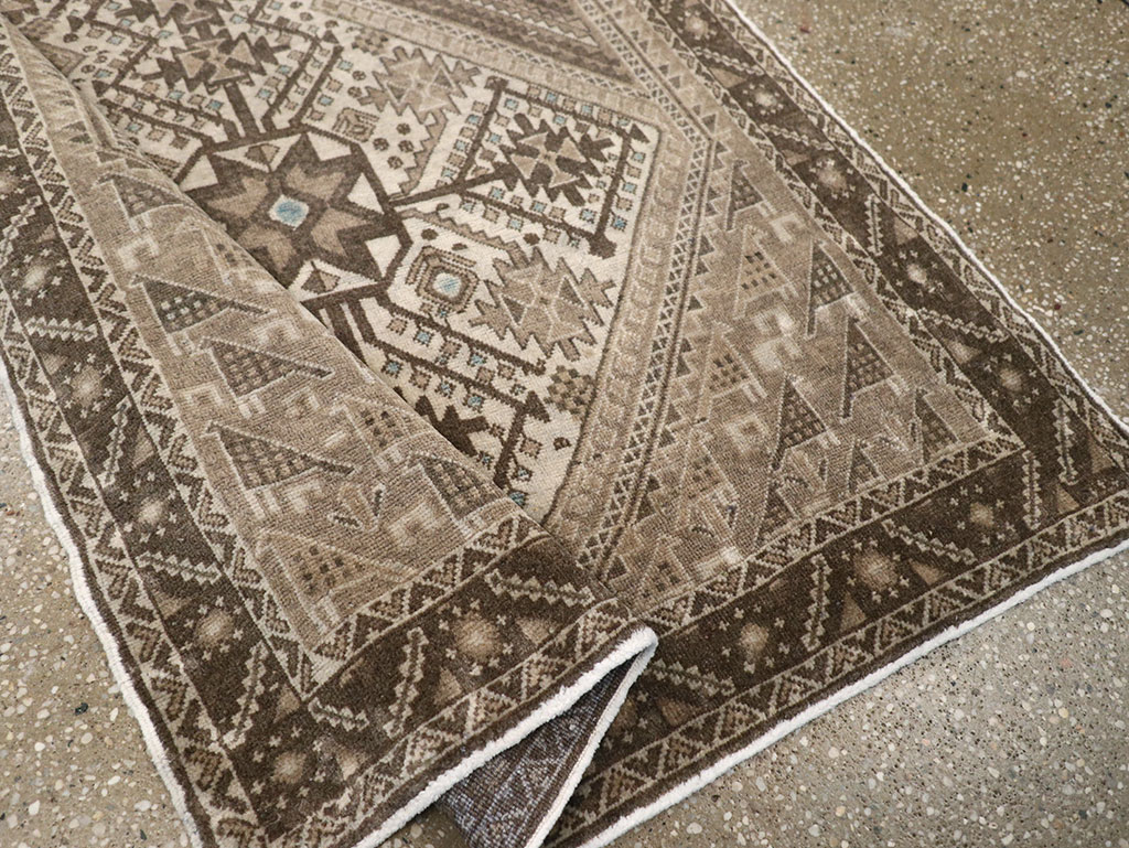 Vintage Persian Afshar Rug, No.22184 - Gsblank