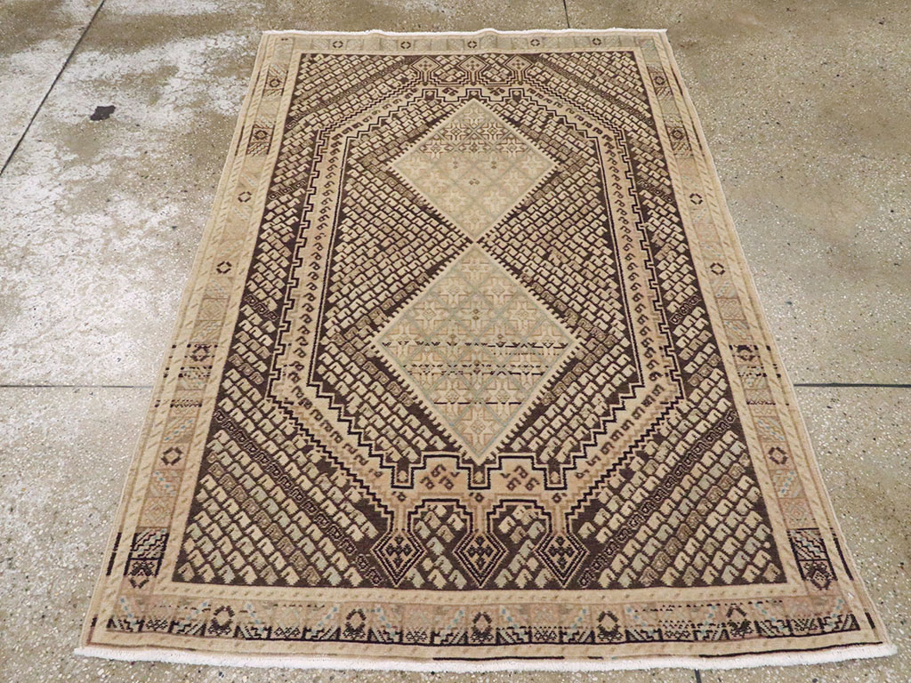 Vintage Persian Afshar Rug, No.22189 - Gsblank