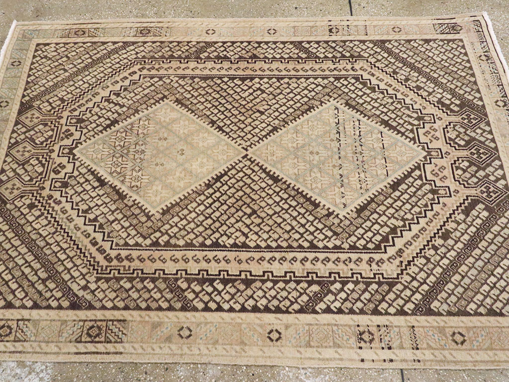 Vintage Persian Afshar Rug, No.22189 - Gsblank