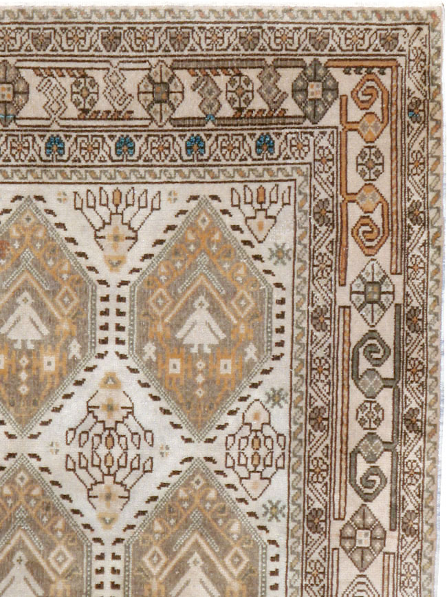 Vintage Persian Afshar Rug, No.22190 - Gsblank