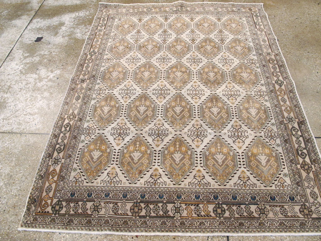 Vintage Persian Afshar Rug, No.22190 - Gsblank